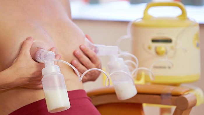 How Can We See The Color Of Our Breast Milk, And What Should We Do Next