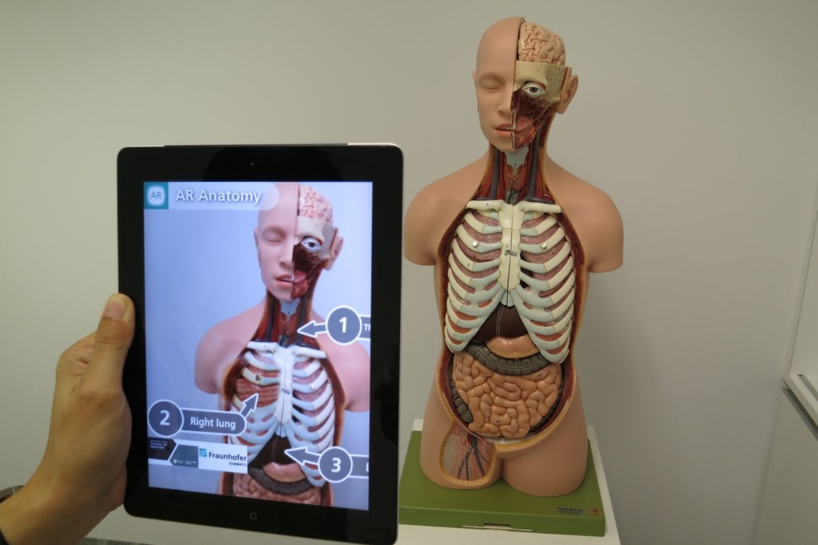 8 Awesome Augmented Reality Apps for Kids